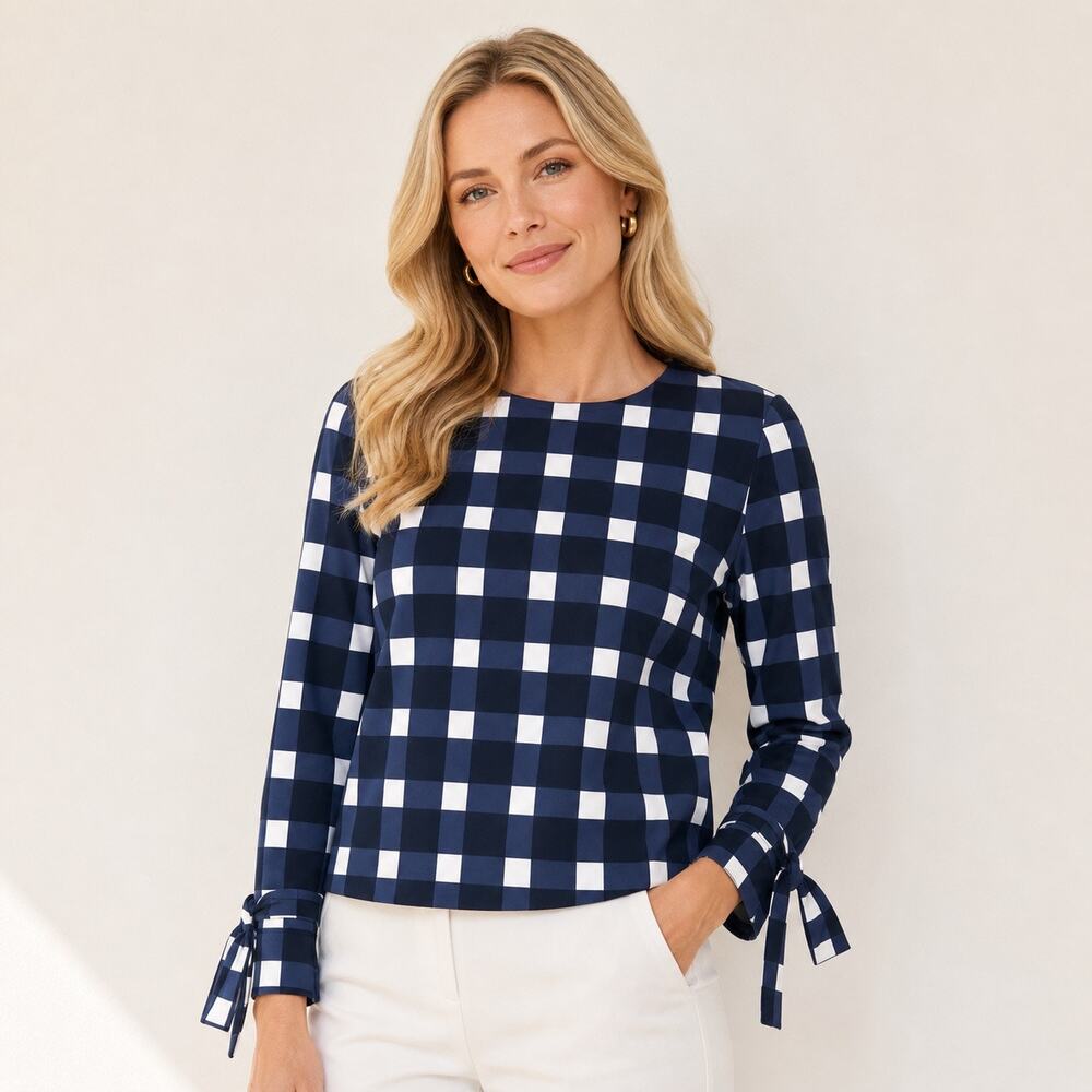 Banana Tepublic gingham navy and white top with bow tie at arm hem. Women’s XS